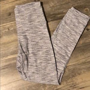 Lululemon cropped wunder under leggings